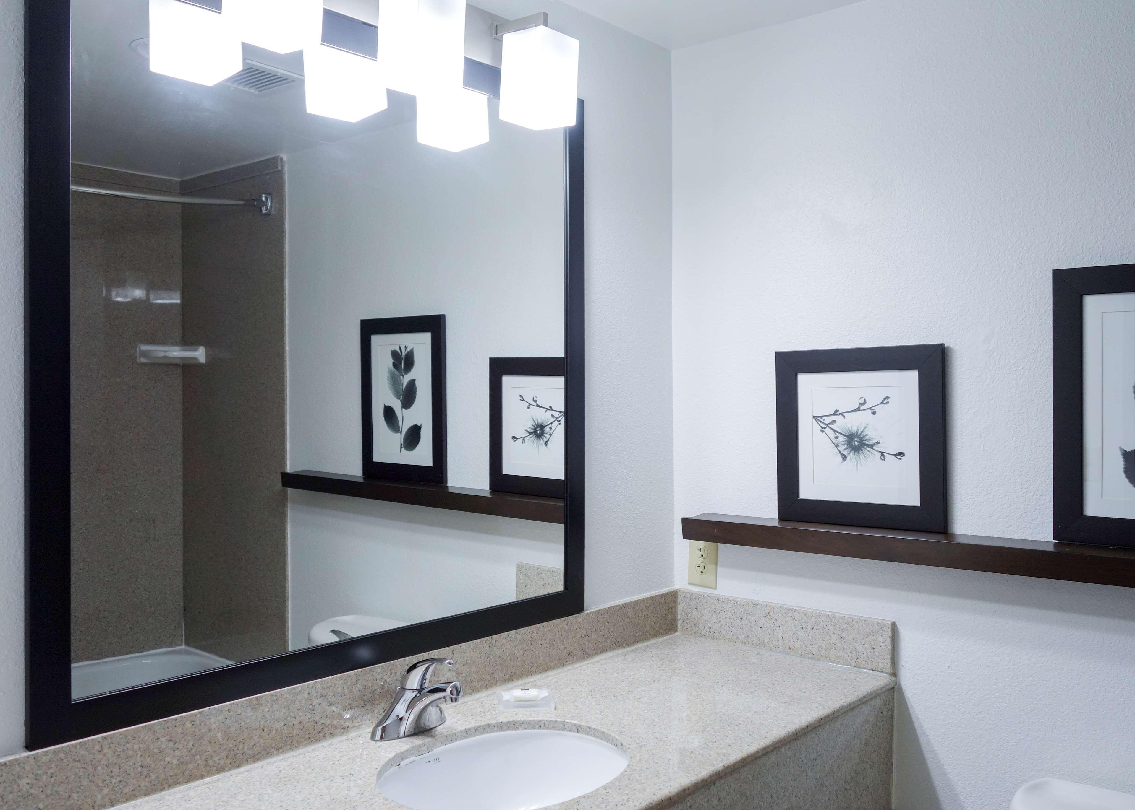 Country Inn & Suites By Radisson, Washington, Dc East - Capitol Heights, Md Экстерьер фото