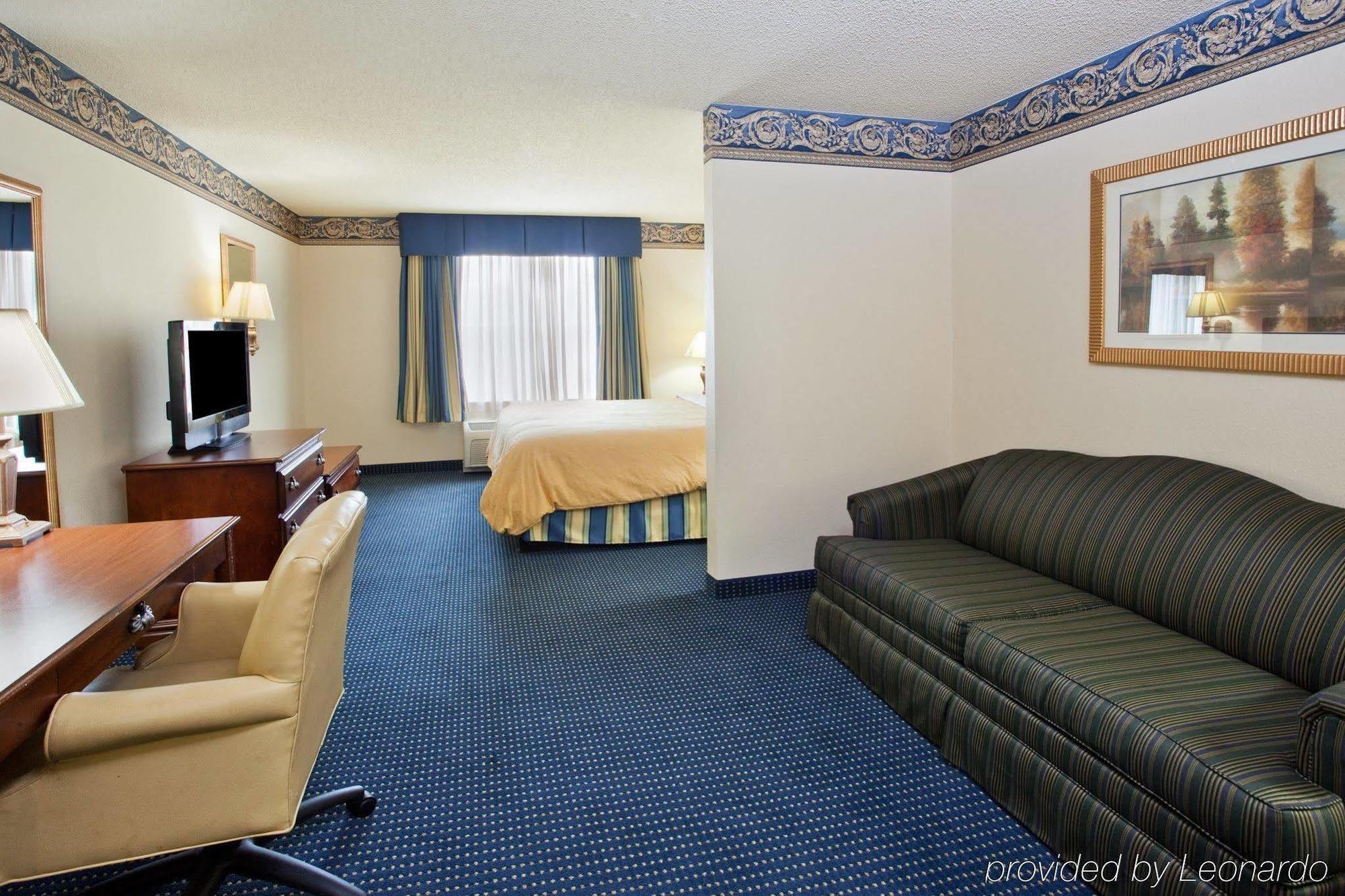 Country Inn & Suites By Radisson, Washington, Dc East - Capitol Heights, Md Экстерьер фото